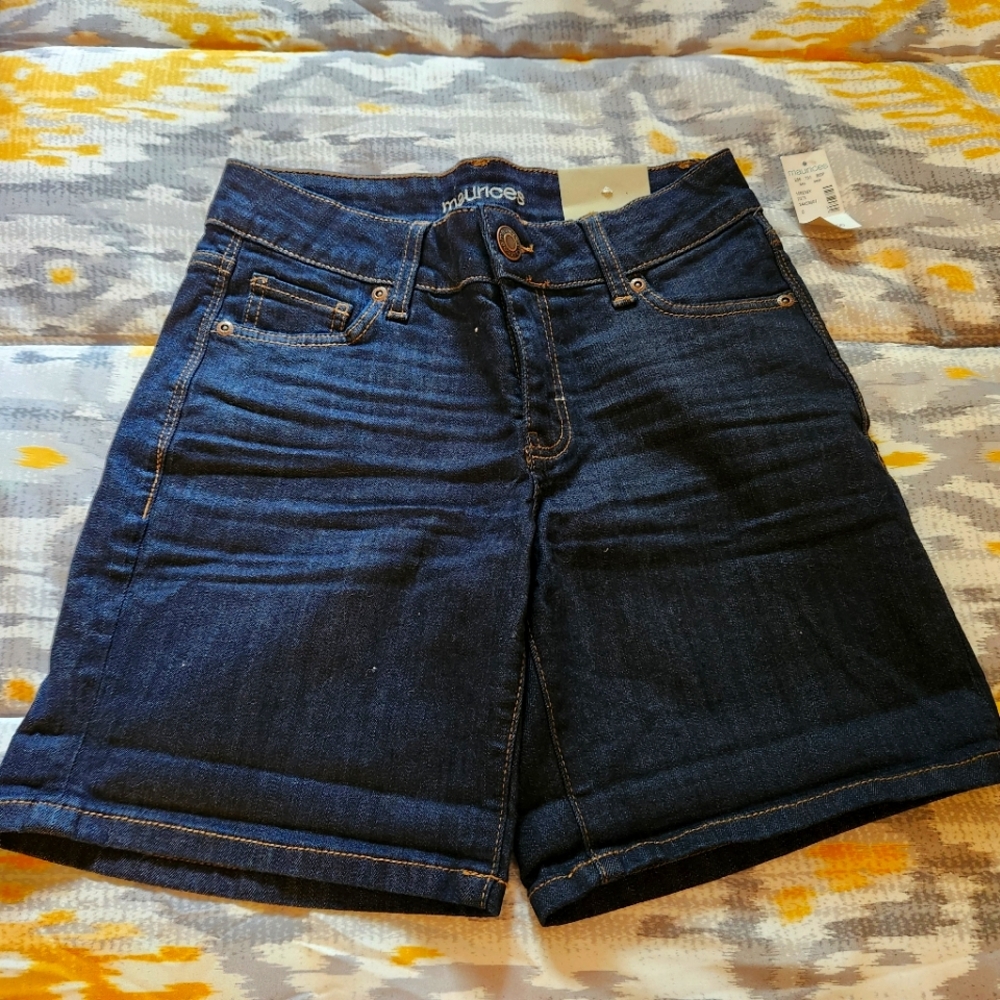 Dark denim shorts 5"